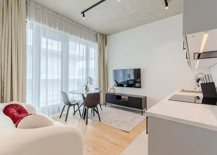 River Premium D فروتسواف